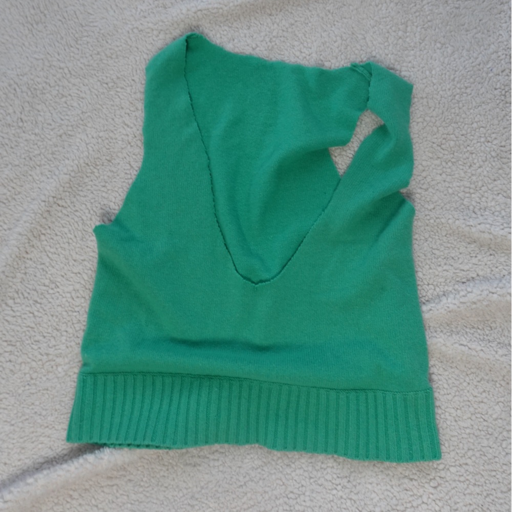 Green Sleeveless Knit Top